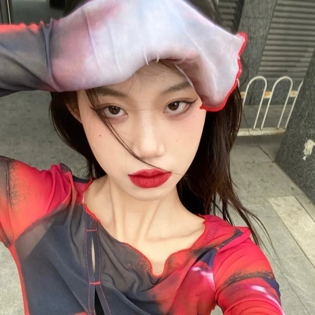 月里青山淡如画